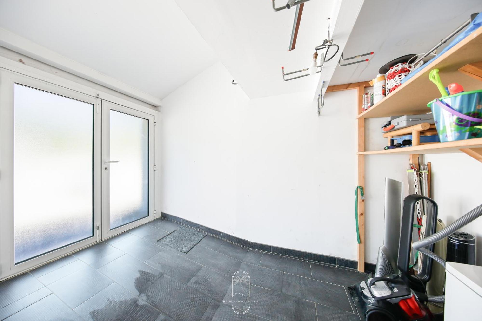 Maison Sur L'Eau-Hyeres-Almanarre-Parkings Clim Wifi By Hc Ngoại thất bức ảnh